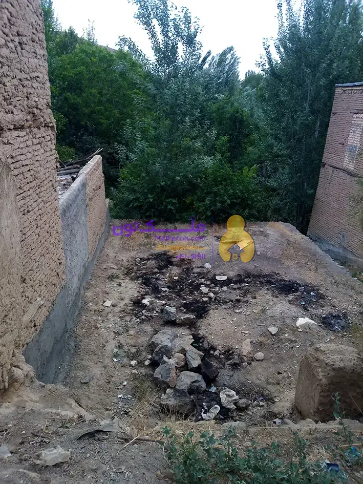 ساحل زاینده رود جهت احداث ویلای اختصاصی