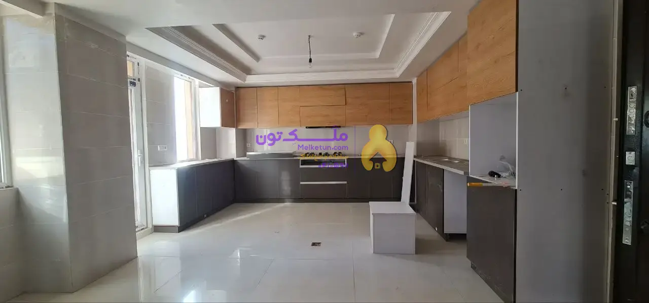 فروش آپارتمان ۱۶۰ متری بر بولوار گلشهر پرواز