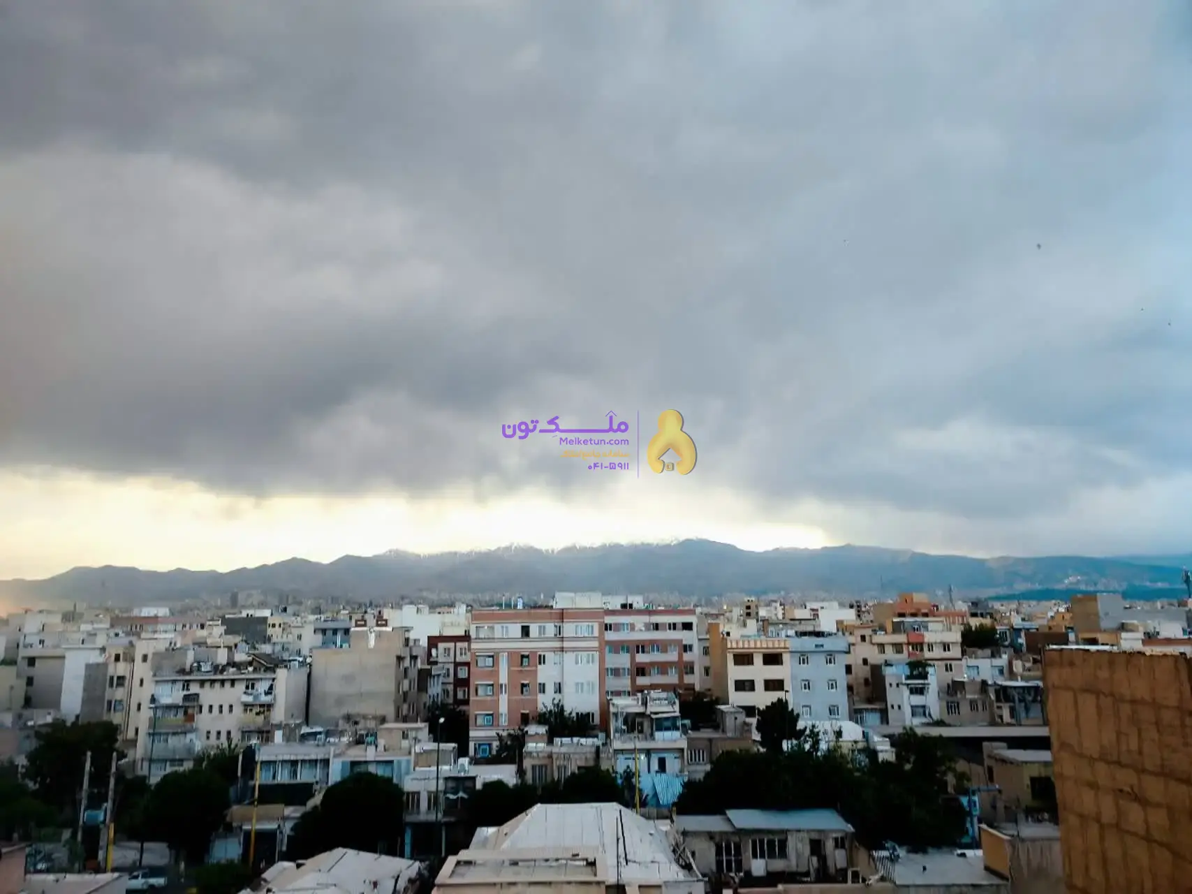 آپارتمان 90 متری، 2 پارکینگ، نور و نقشه عالی، 2خواب با قابلیت 3خواب، پایین تر از میدان خراسان، تیردوقلو