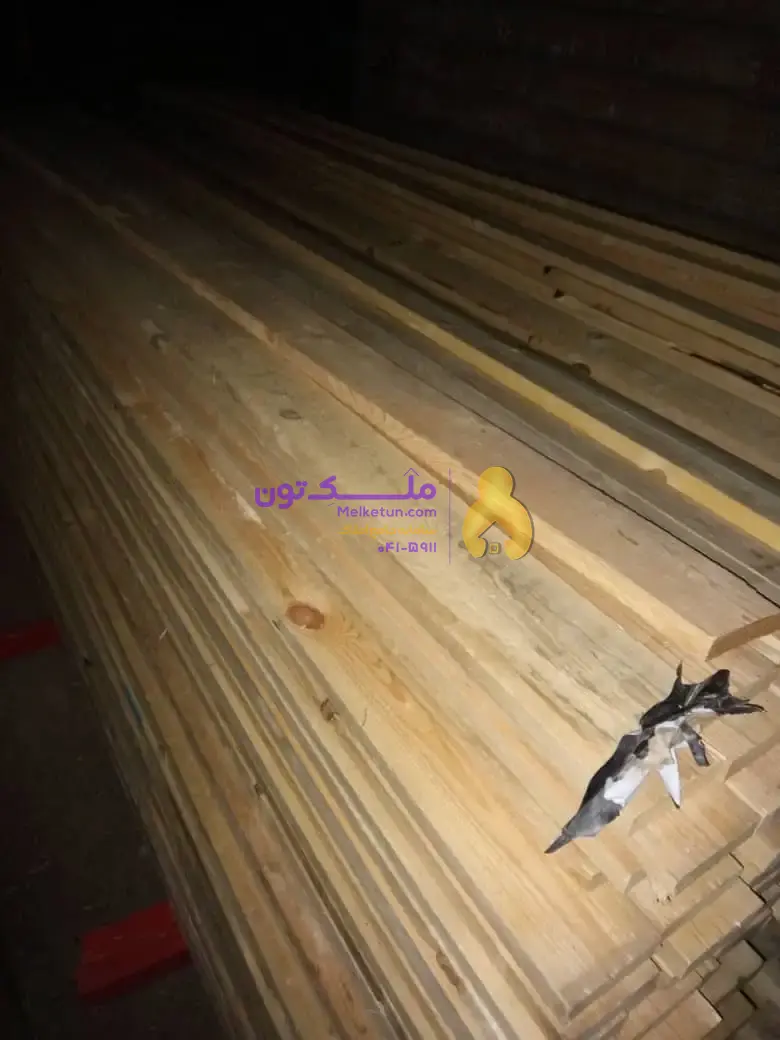 230 متر کلنگی دونبش نیمه کاره