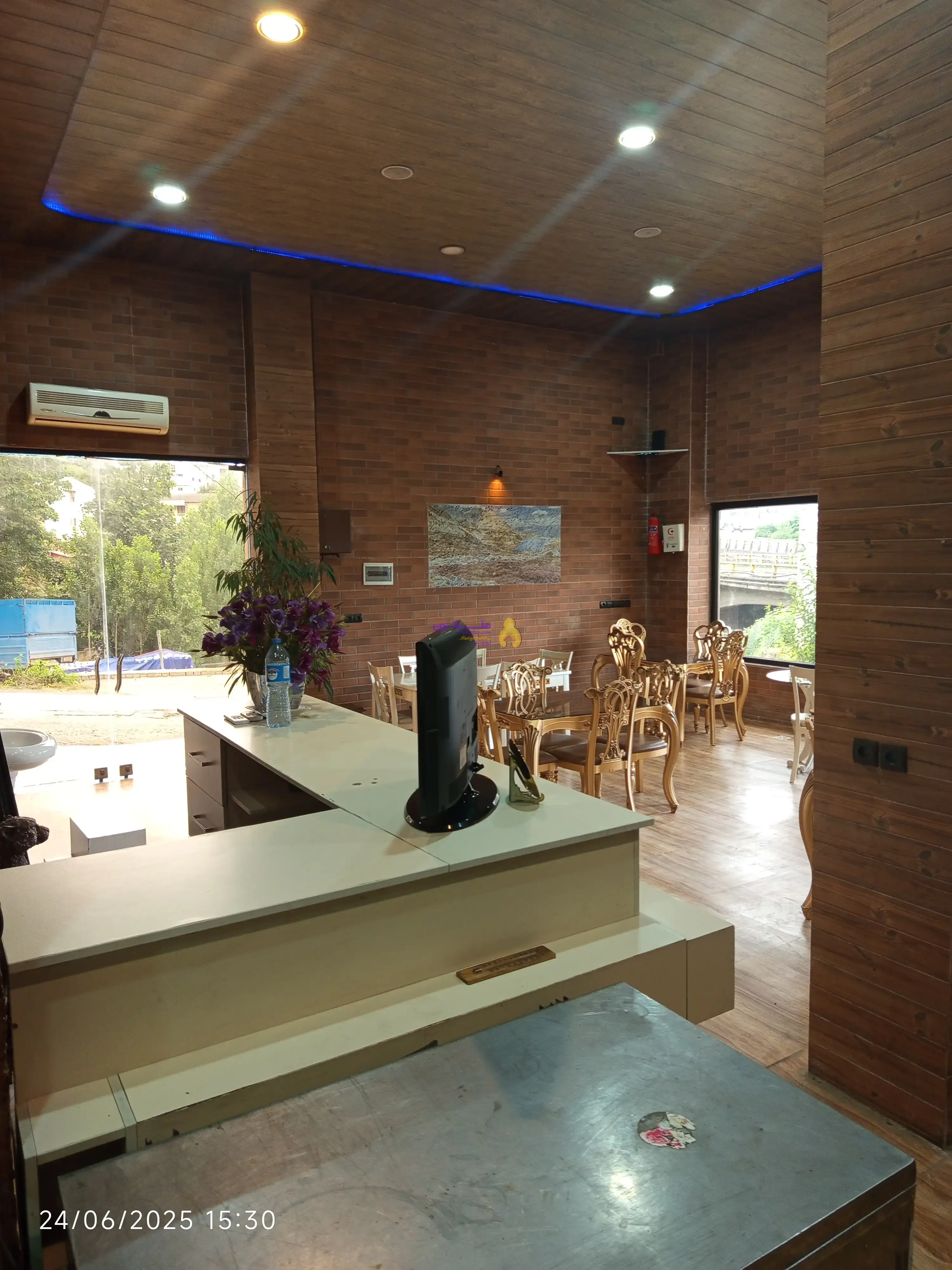 ملک مسکونی و تجاری رستوران فعال در منطقه شیرگاه مازندران