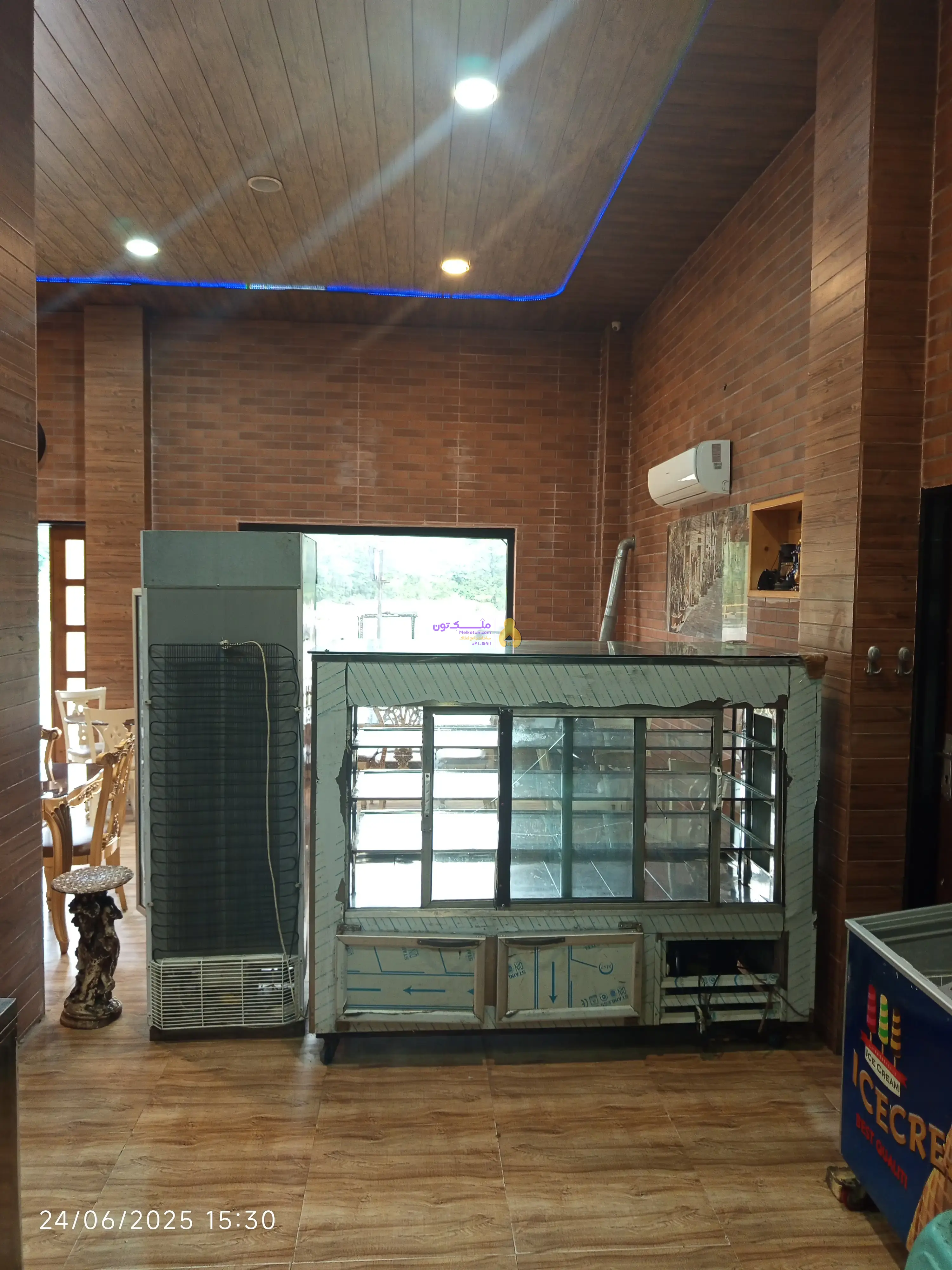 ملک مسکونی و تجاری رستوران فعال در منطقه شیرگاه مازندران