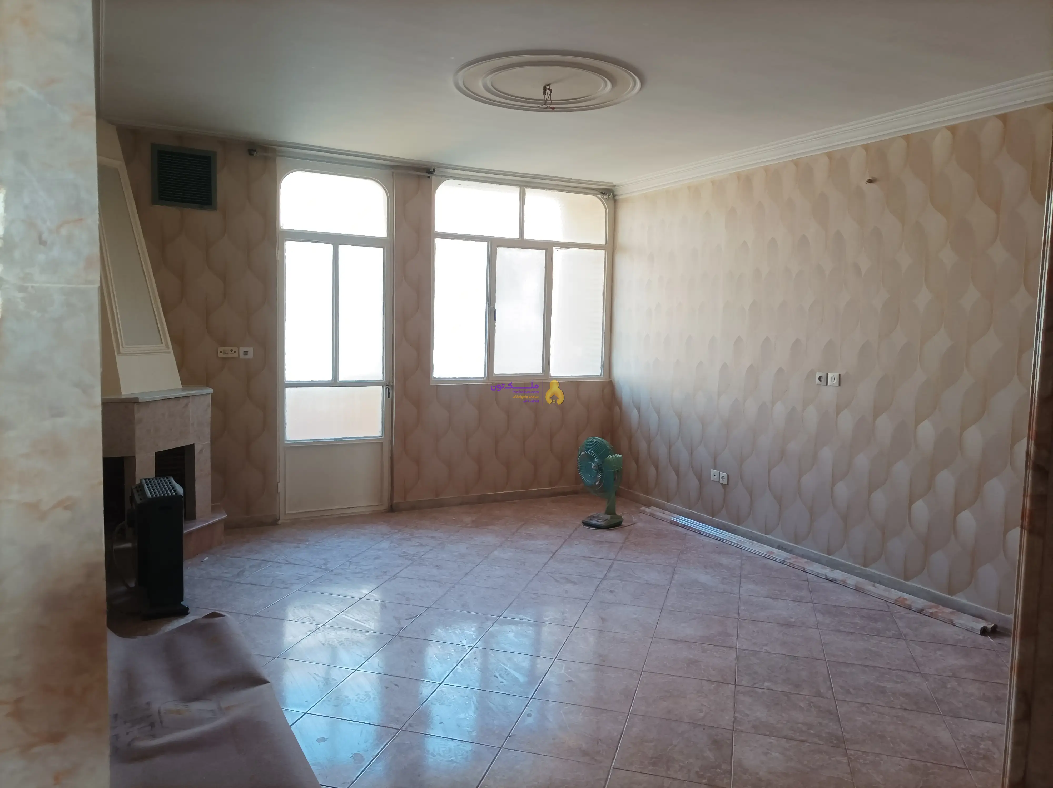 فروش فوری آپارتمان 110متری دوخوابه مجتمع مسکونی فرهنگیان پدیدار