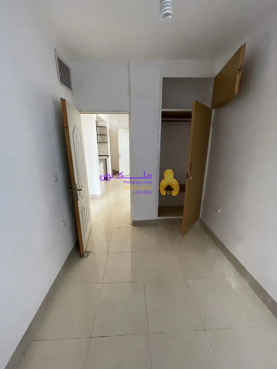 فروش یک واحد آپارتمان مسکونی