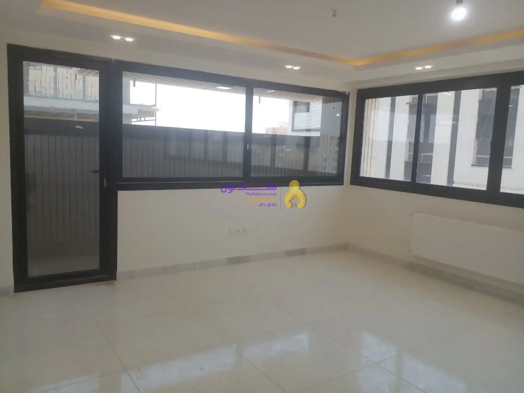 آپارتمان ۱۵۵ متری ۳ نبش سه راه ملک شهر خیابان گلستان ۸میلیارد