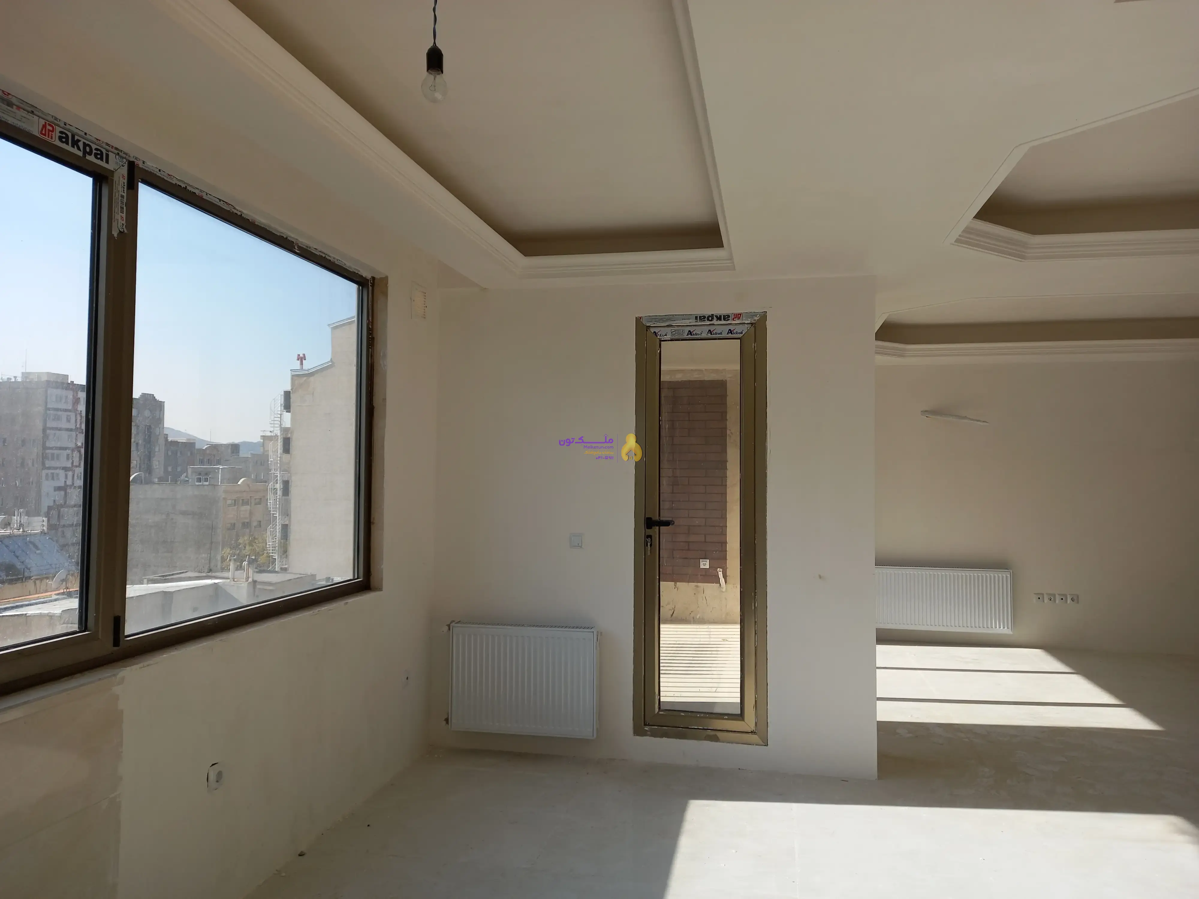 فروش آپارتمان ۱۳۵مترسه خوابه (مستردار)پرواز