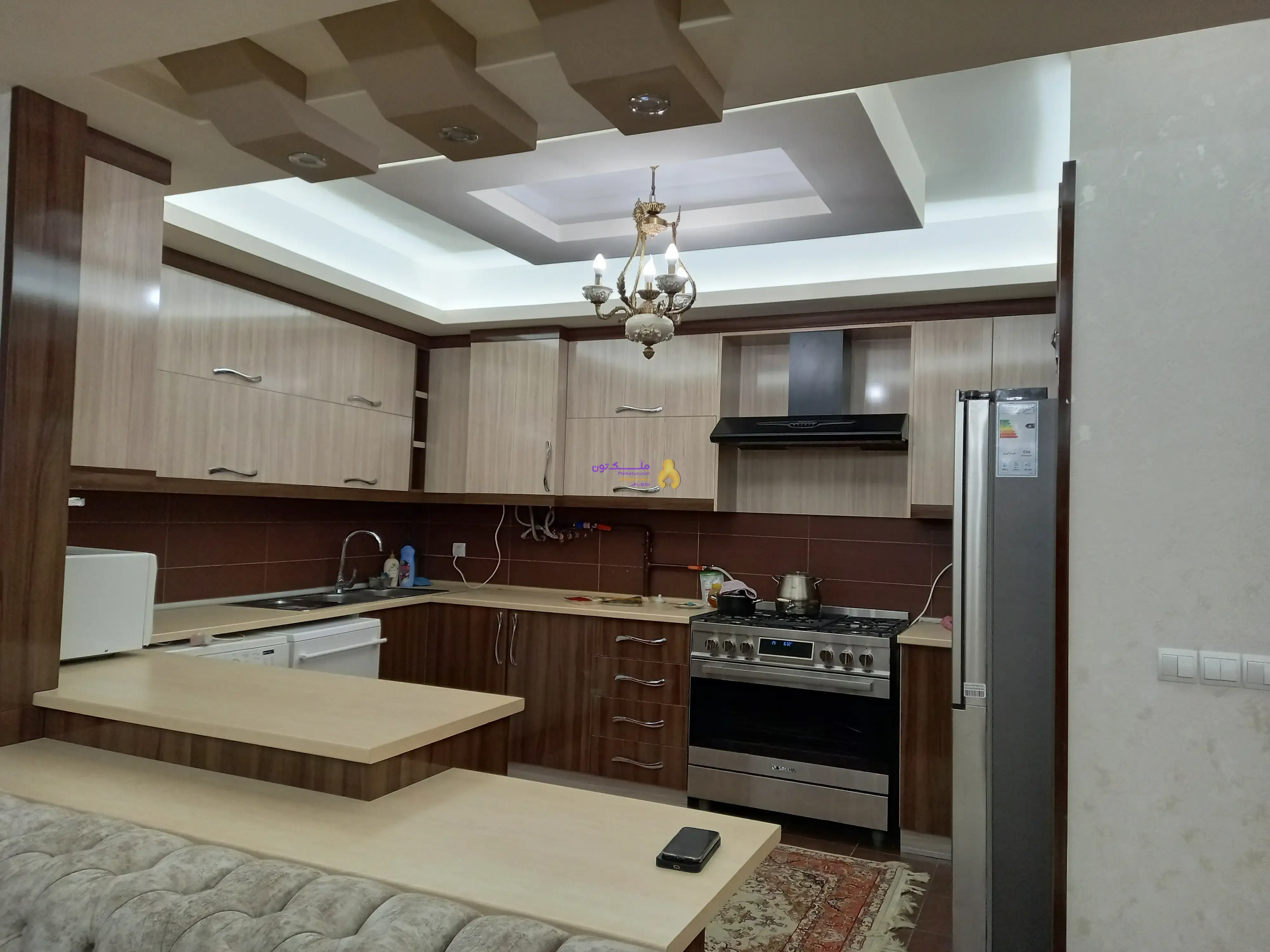 فروش آپارتمان ۱۴۷مترمربع دوخوابه، لوکس،حیاطداررجایی شهر(کوی دانش)