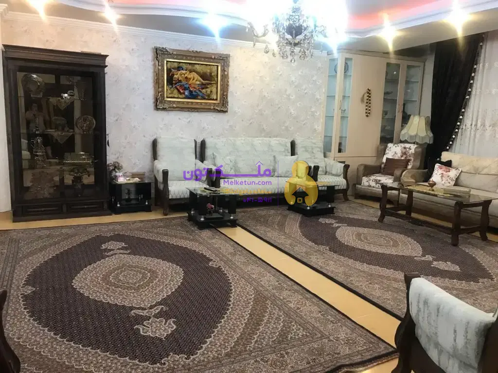 فروش آپارتمان ۱۲۰متردوخوابه، جنوبی، ولیعصرجنوبی