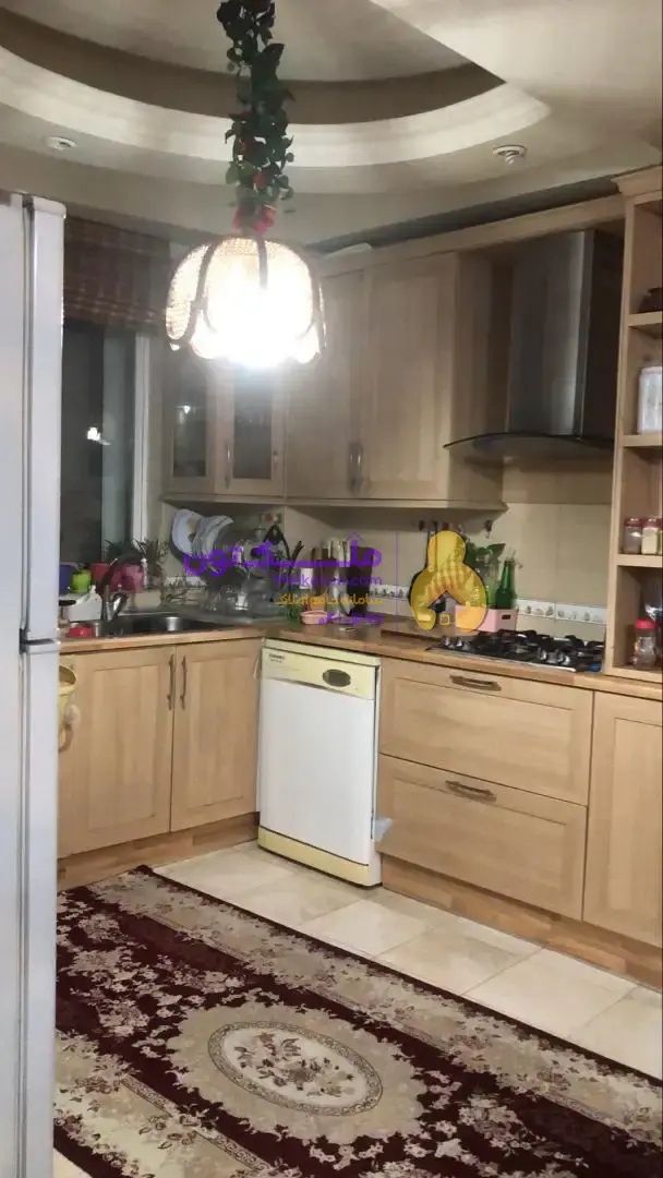 فروش آپارتمان ۱۲۰متردوخوابه، جنوبی، ولیعصرجنوبی