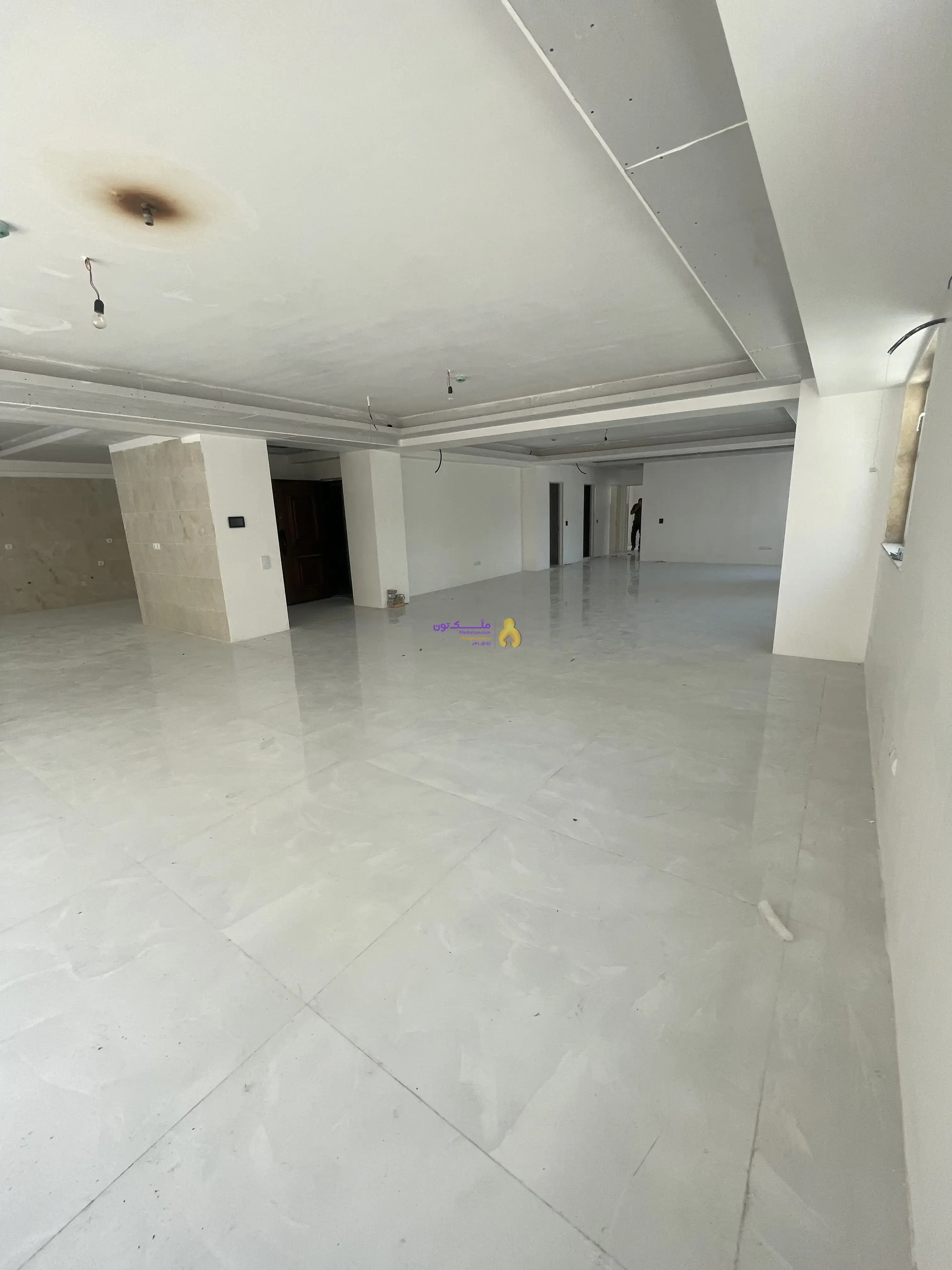 آپارتمان۲۷۰ متری در بزرگمهرآبرسان