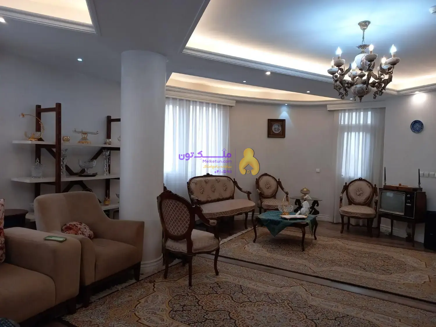 فروش آپارتمان 101 متری در عباسی کوی زمرد