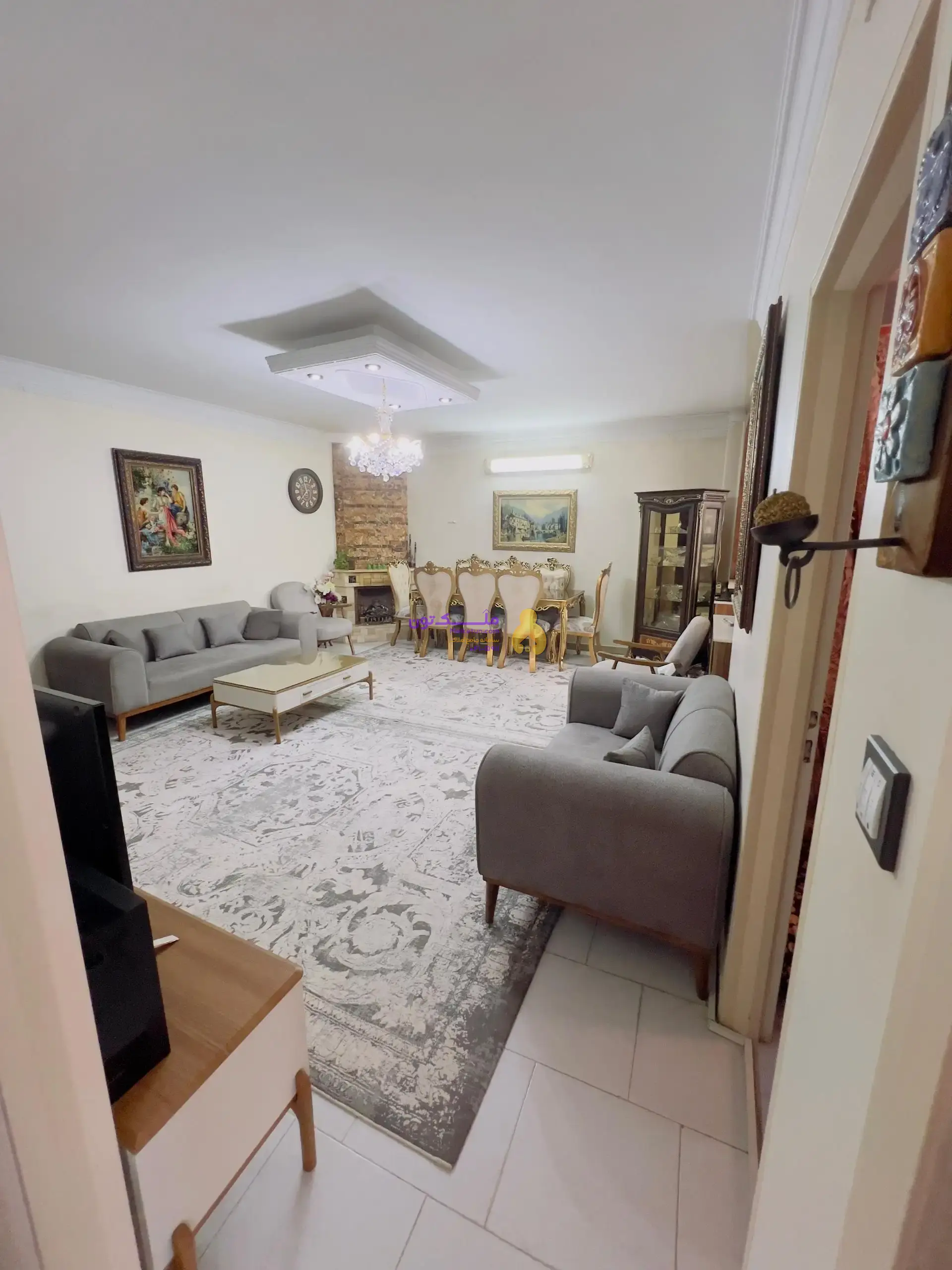 70 متری دو خوابه