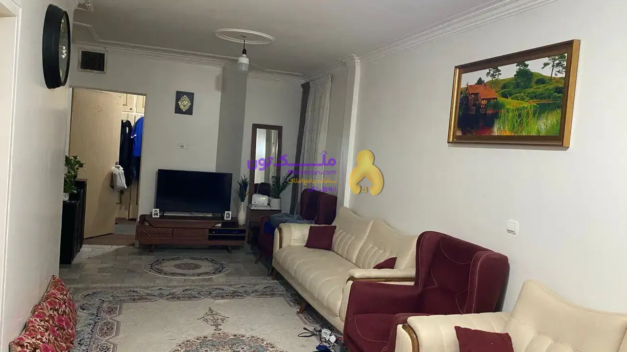 آپارتمان ۵۰ متری با پارکینگ و انباری مترو مدنی
