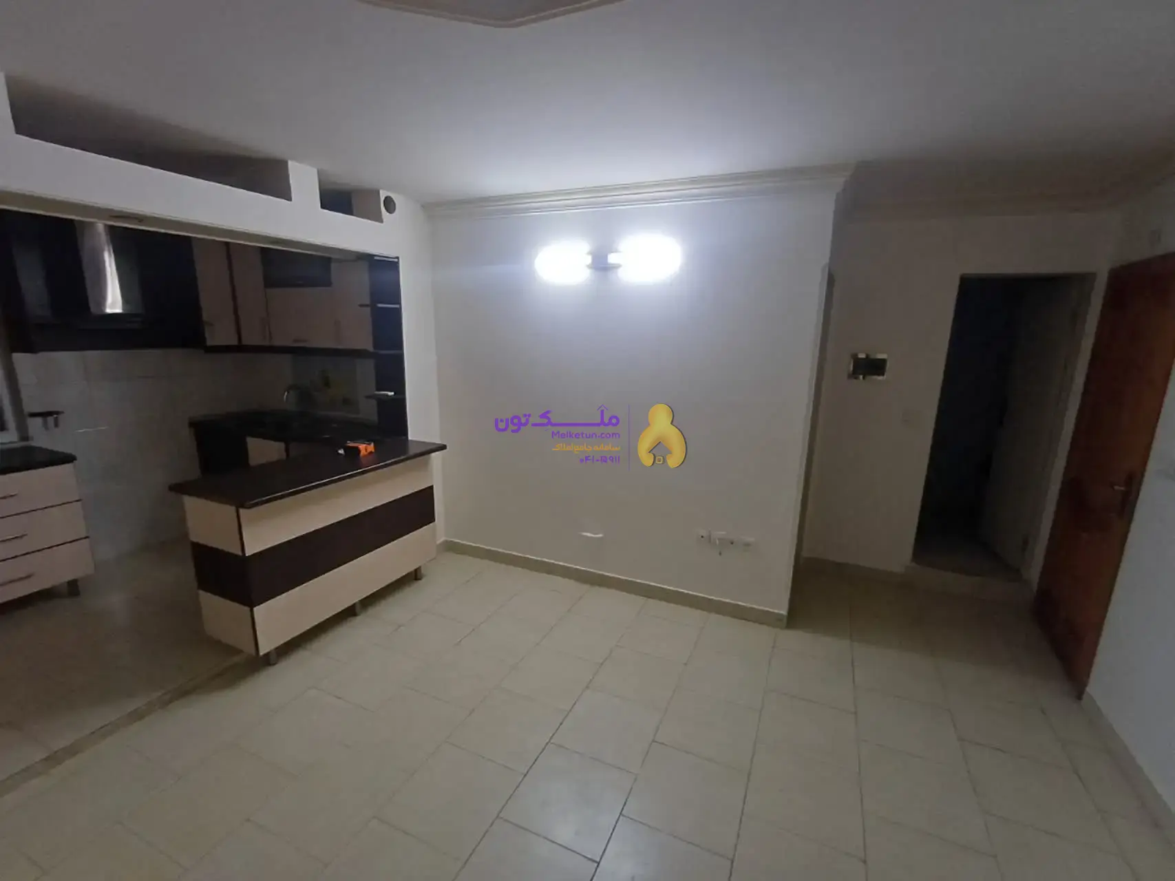 ملک مسکونی ، ۵۲ ، محله مهراباد جنوبی