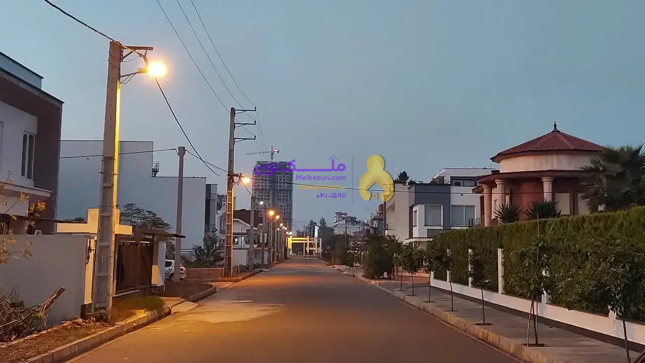 زمین در شهر ساحلی سرخرود
